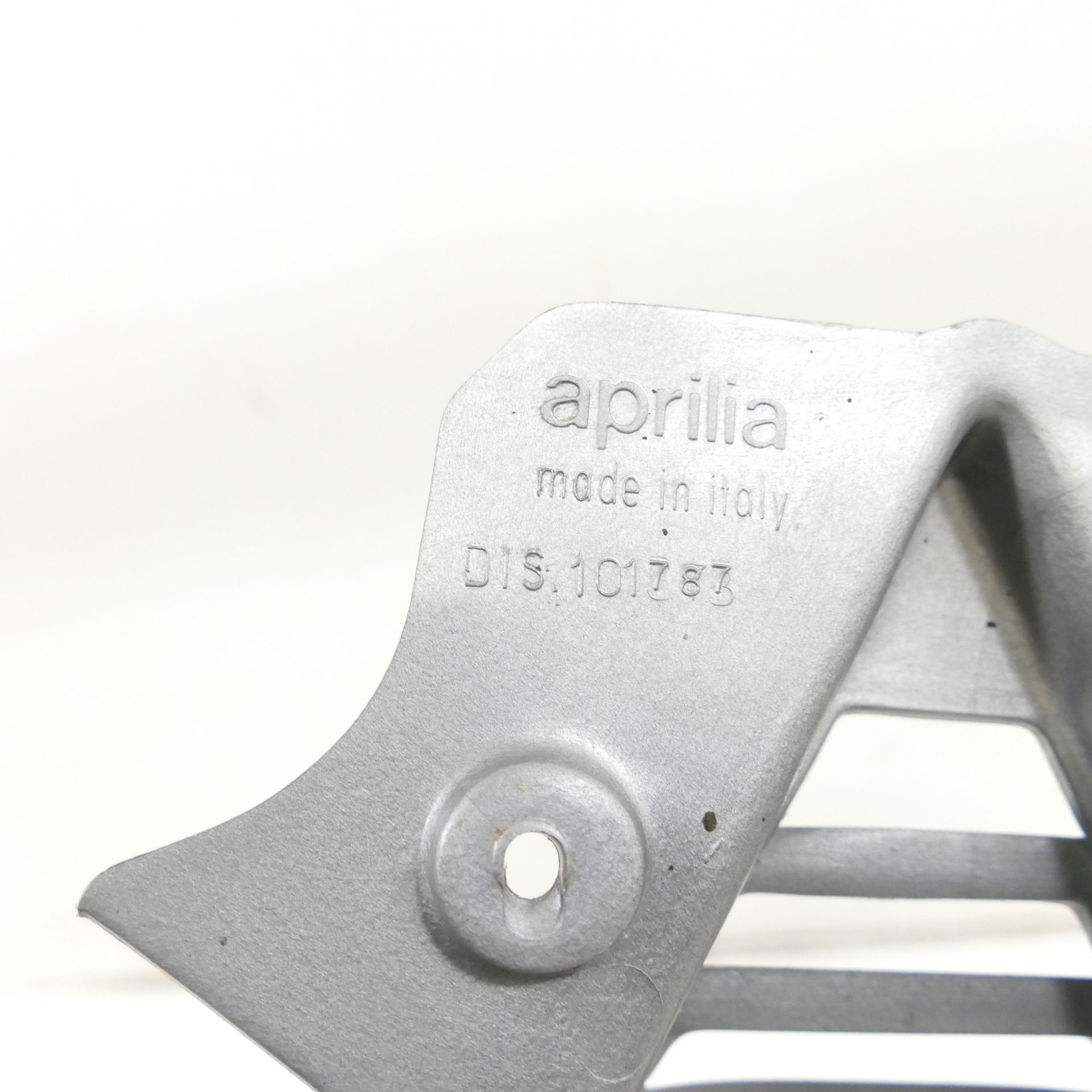 ユウ Aprilia RSV 1000 Mille EZ:99 Front Fairing Bug 71243 | eBay UK