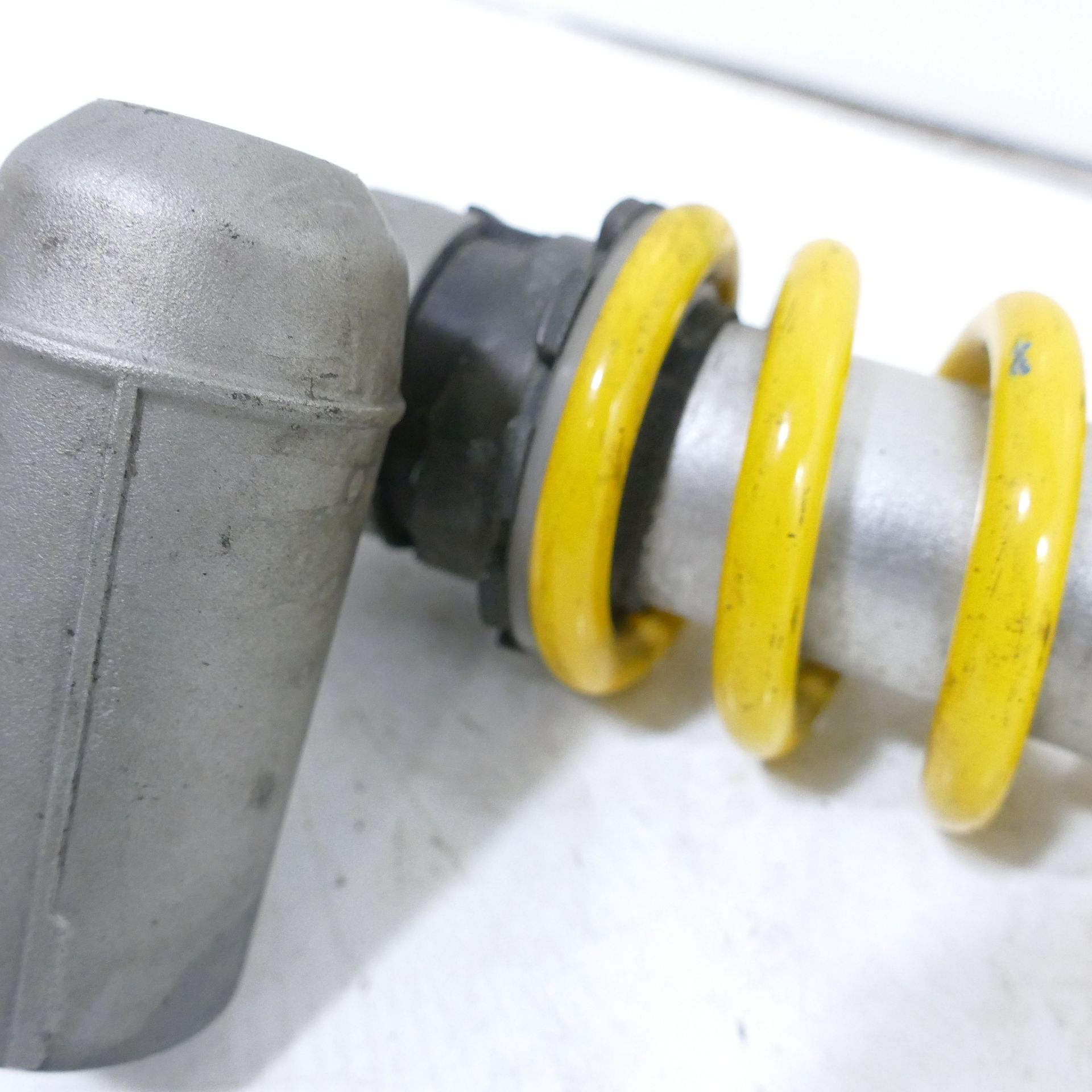 Yamaha YZF-R6 RJ03 Rear Shock Absorber Damper 71569 | eBay UK