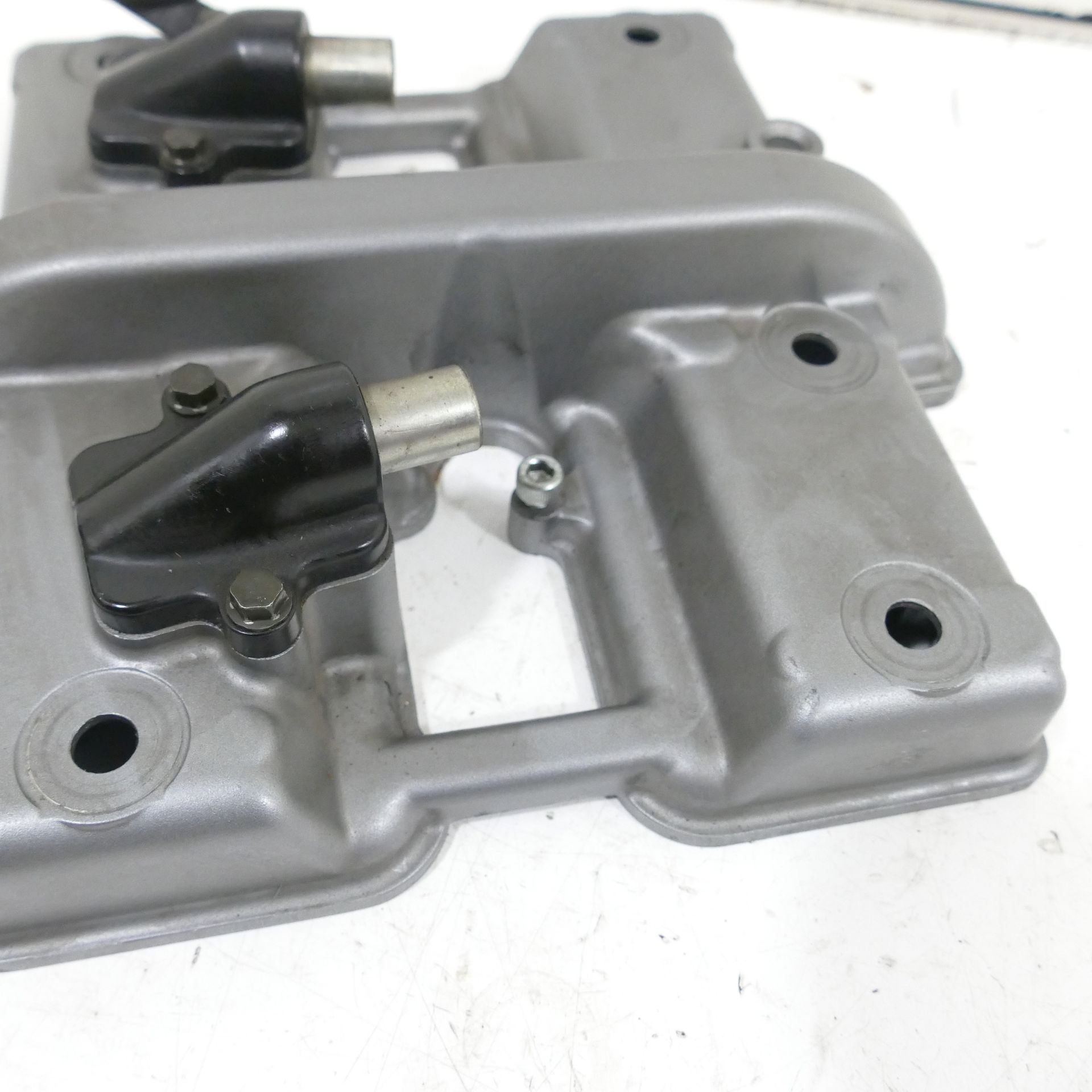 Kawasaki ER-5 500 C Twister Ventildeckel seitlich Chromdeckel