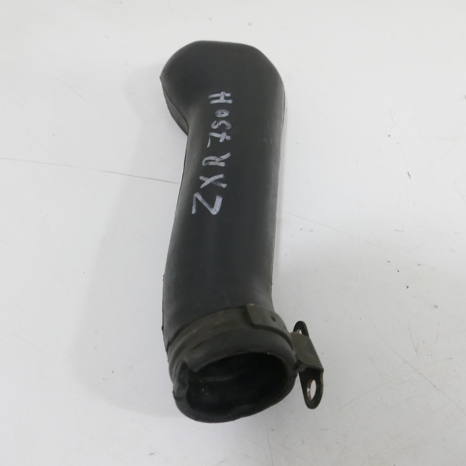 m Kawasaki ZXR 750 H Air Channel Ramair Air Inlet Connection Intake