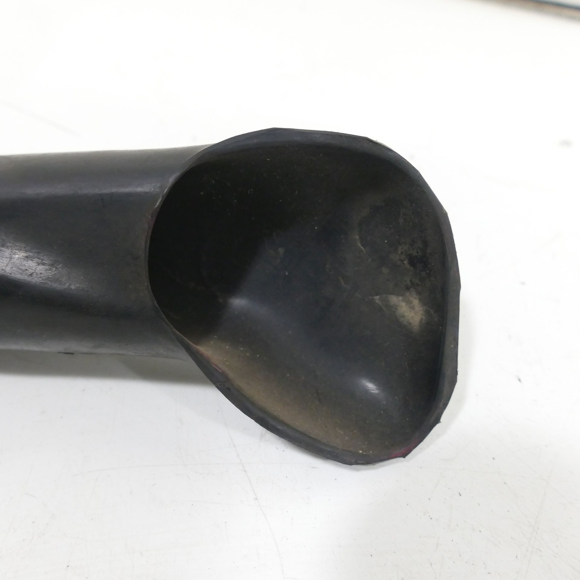 Kawasaki ZXR 750 H Luftkanal Ramair Lufteinlass Anschluss