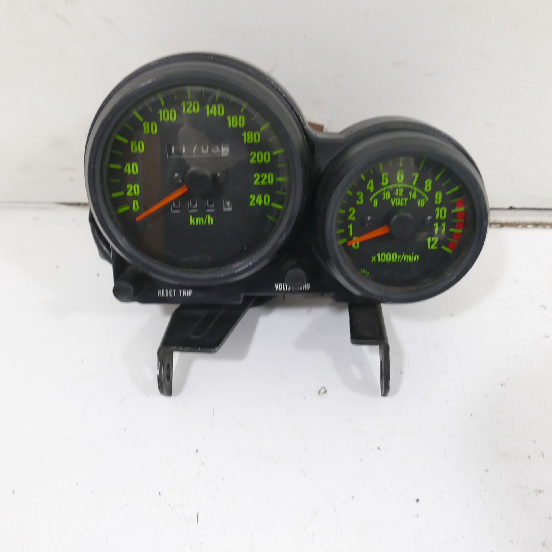 Kawasaki GPZ 1100 Unitrak Cockpit 11703 Km Speedometer Instruments