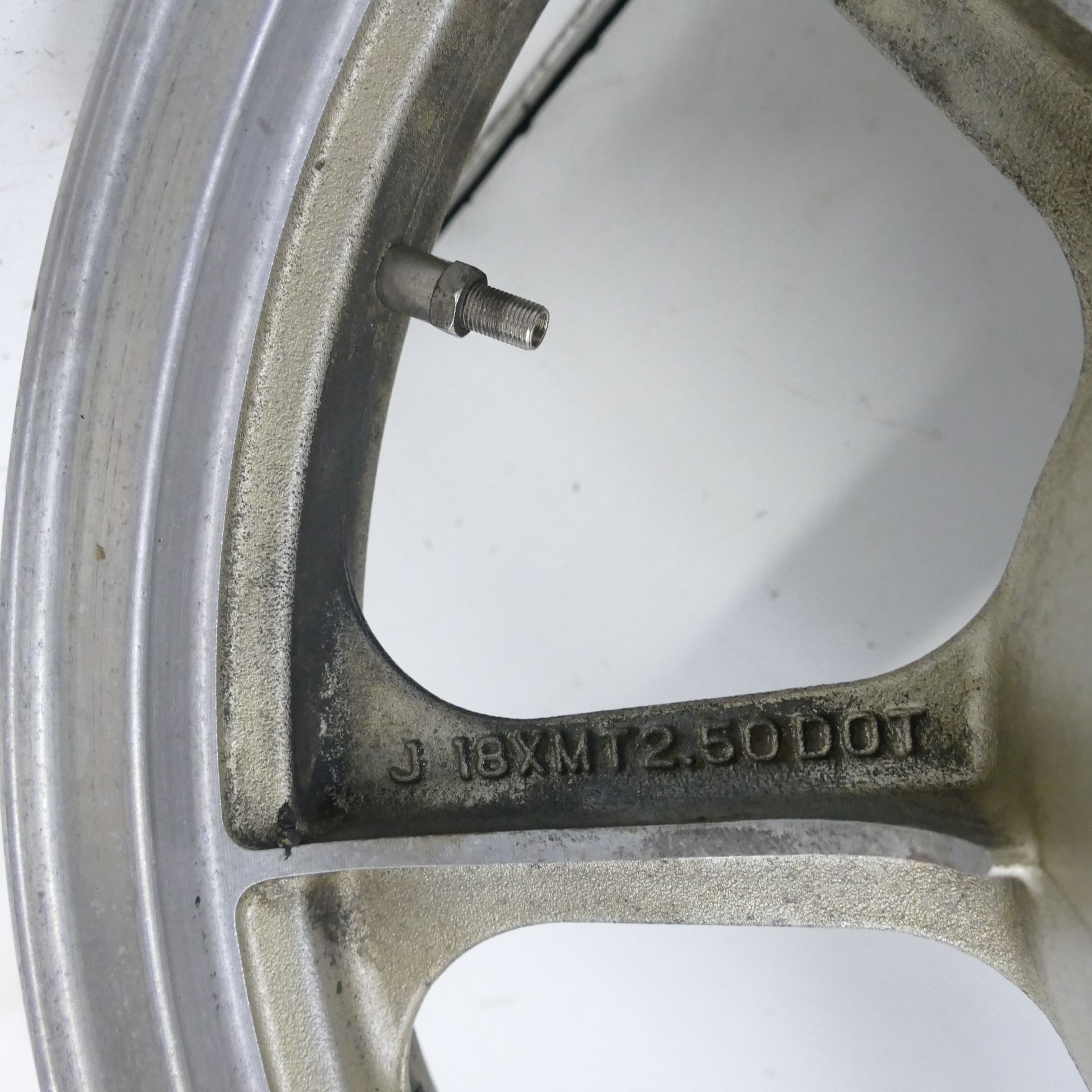 Kawasaki Z 1000 R Hinterradfelge R-1071 Felge 18x2,50 Zoll