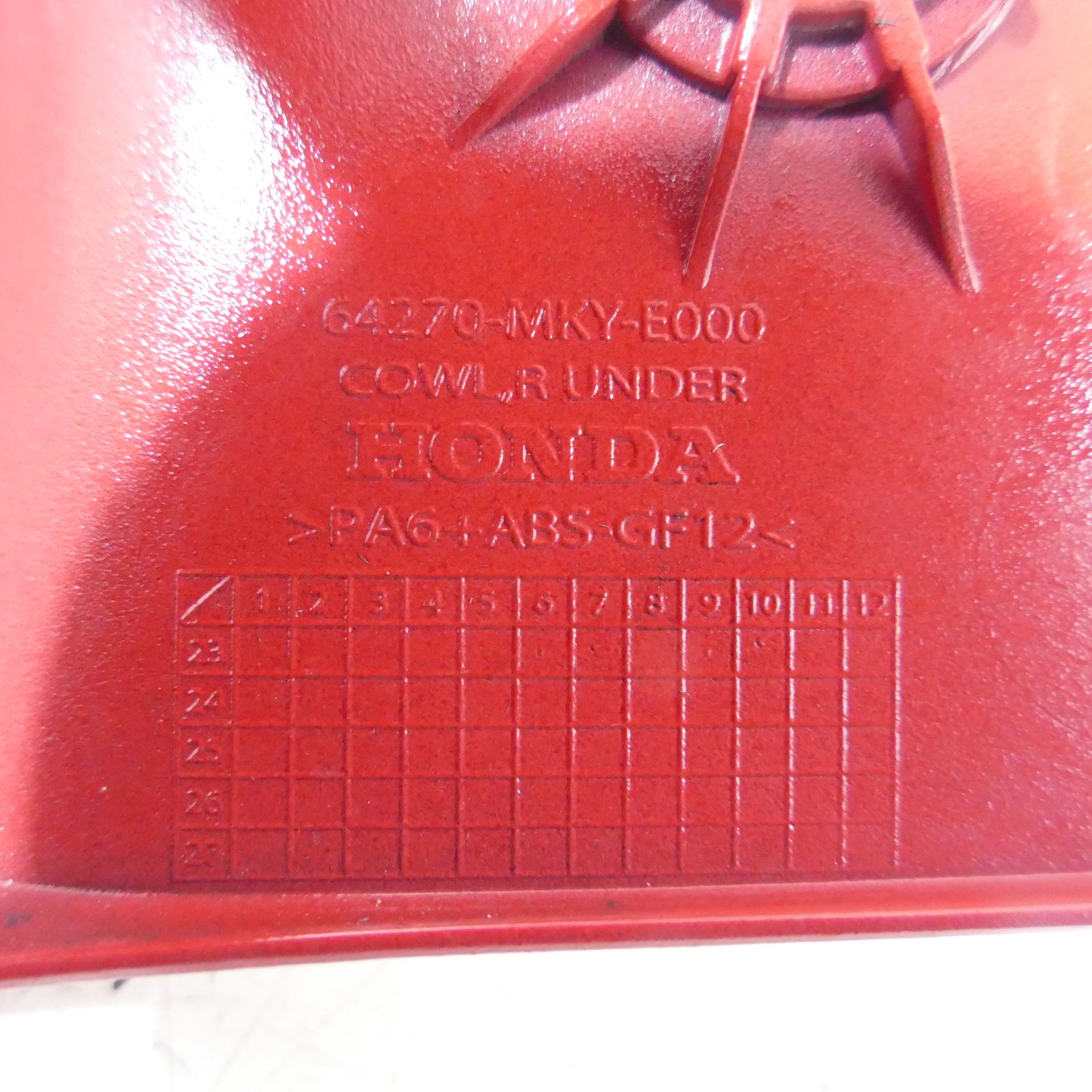 Honda CBR 650 Fa Apron Left Bug 64275-MKY-E10ZA Fairing 72740