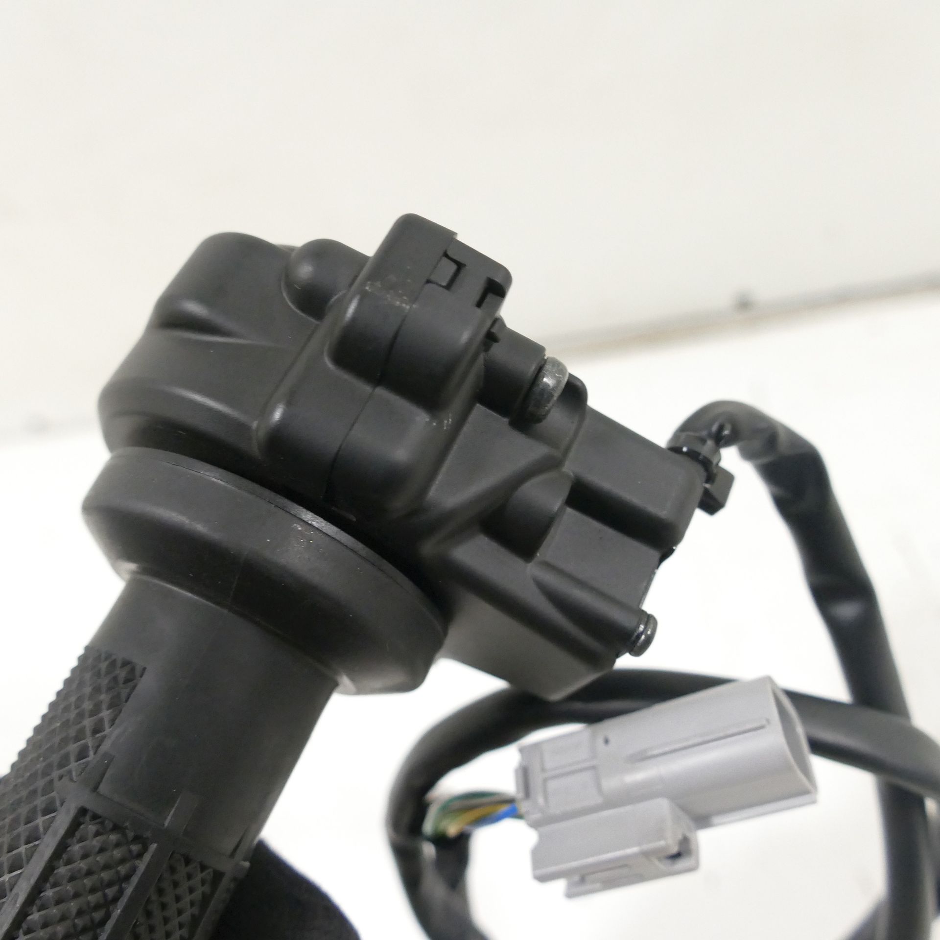 Ducati Multistrada 1260 Gasgriff & Gaszug Elektronischer Gasgriff