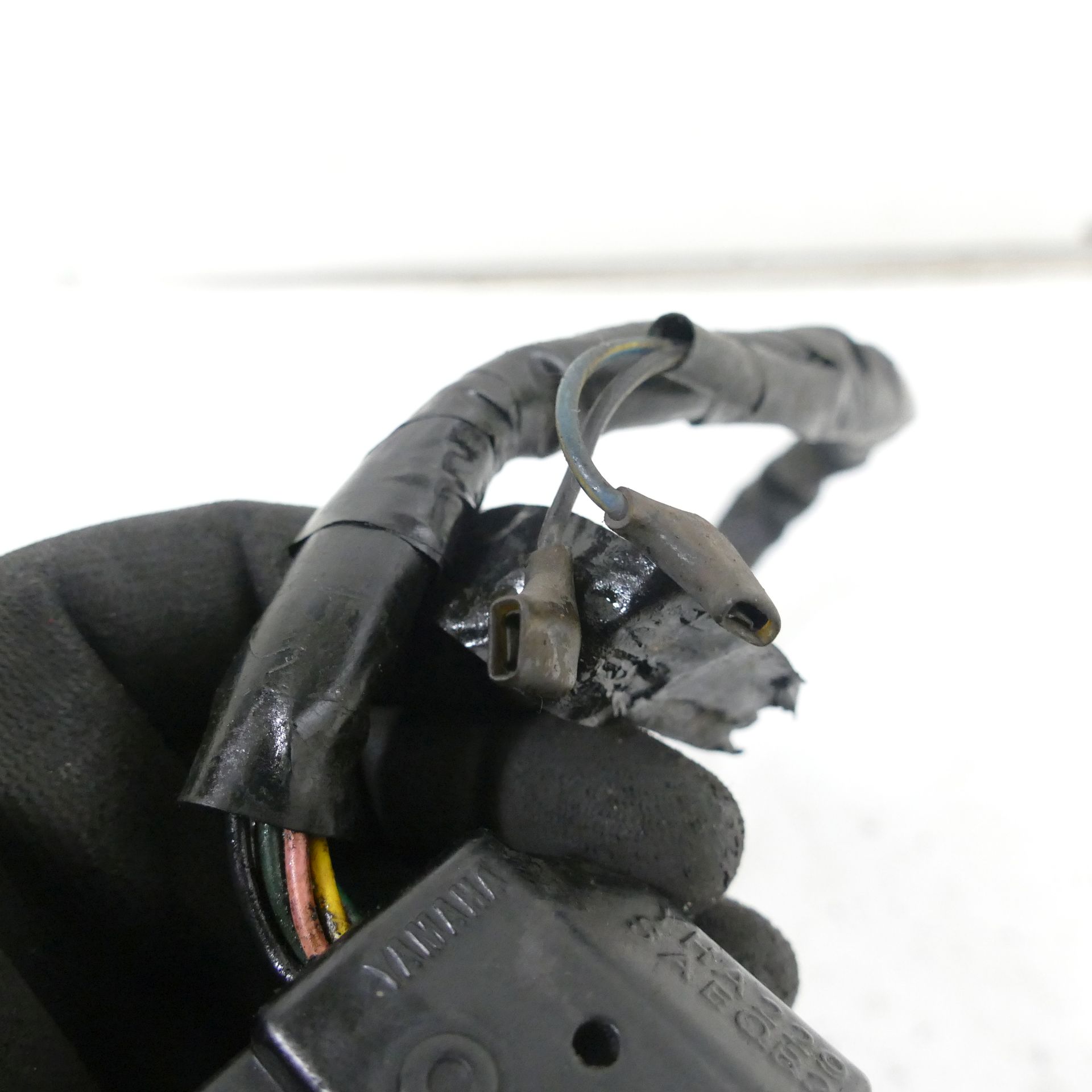 リンク Yamaha FZX 750 Lenkerschalter links Schalter Blinkerschalter