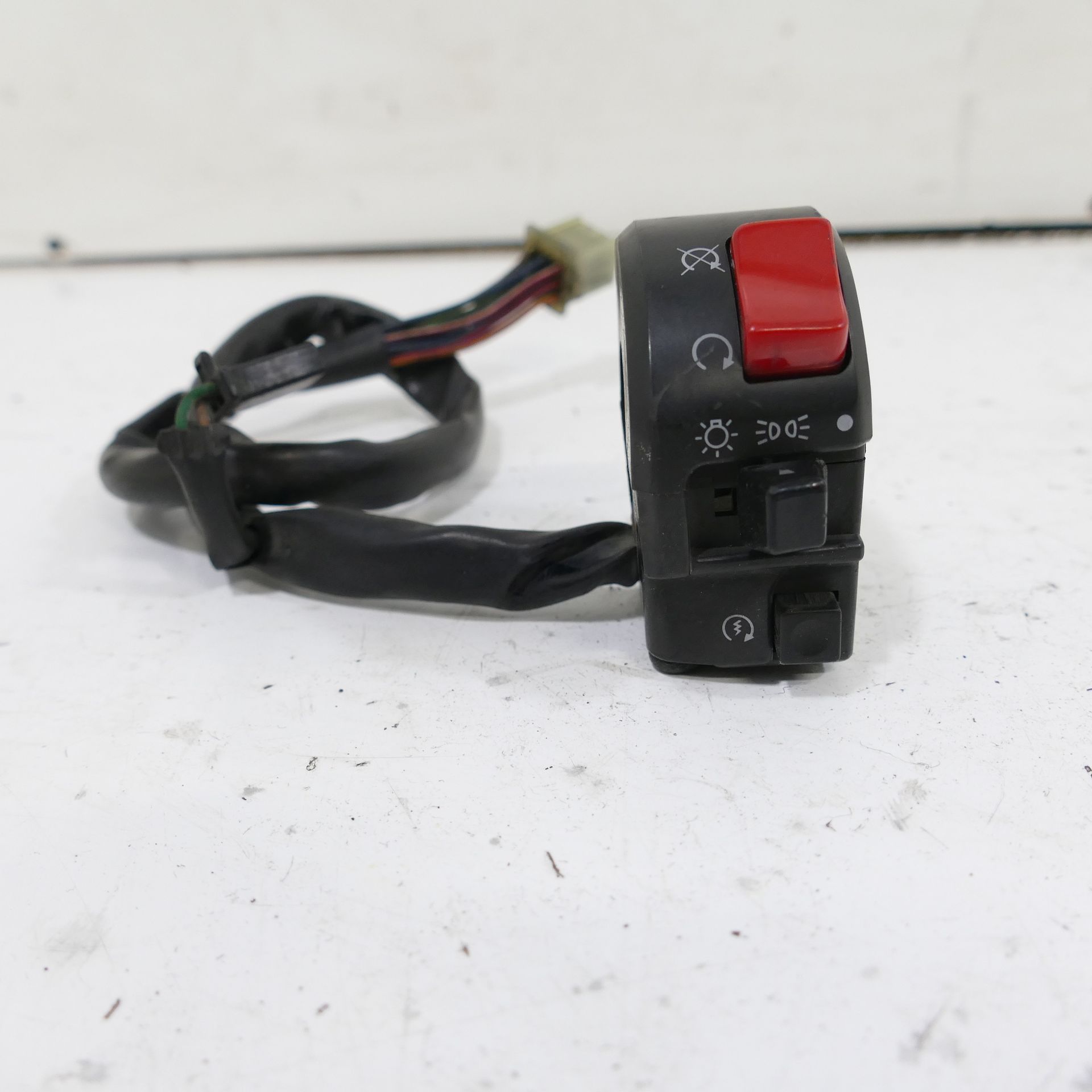 Yamaha XJ 900 Diversion Lenkerschalter rechts Starter Kiltschalter