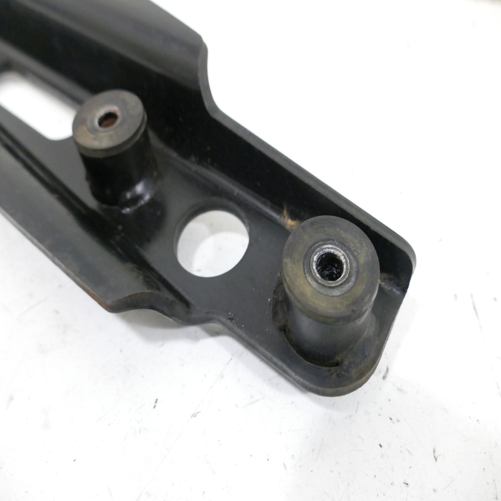 Honda VT 750 Shadow RC50 Auspuffhalterung Auspuffanlage
