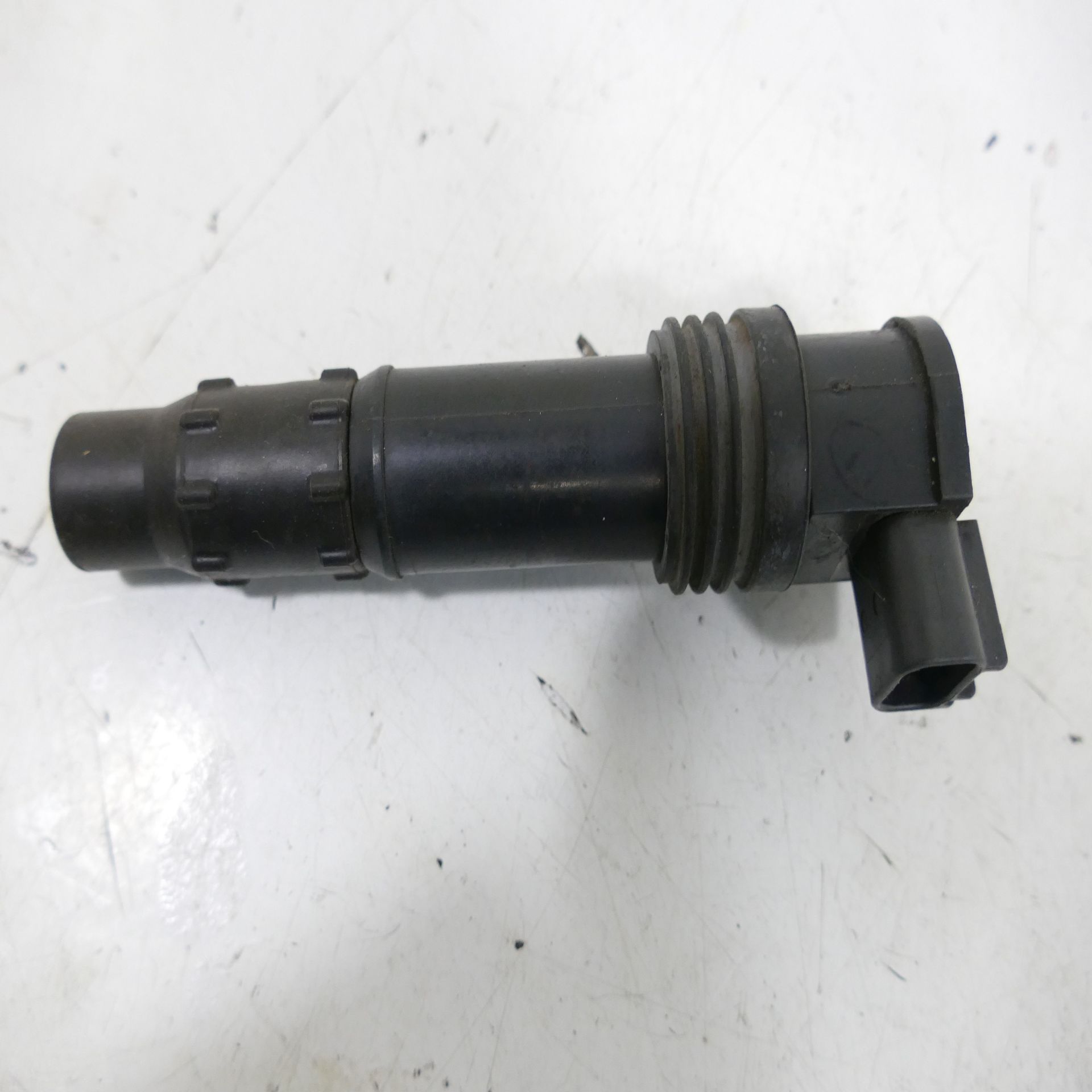Suzuki GSX-R 750 EZ:99 Ignition Coil Spark Plug Connector 74905
