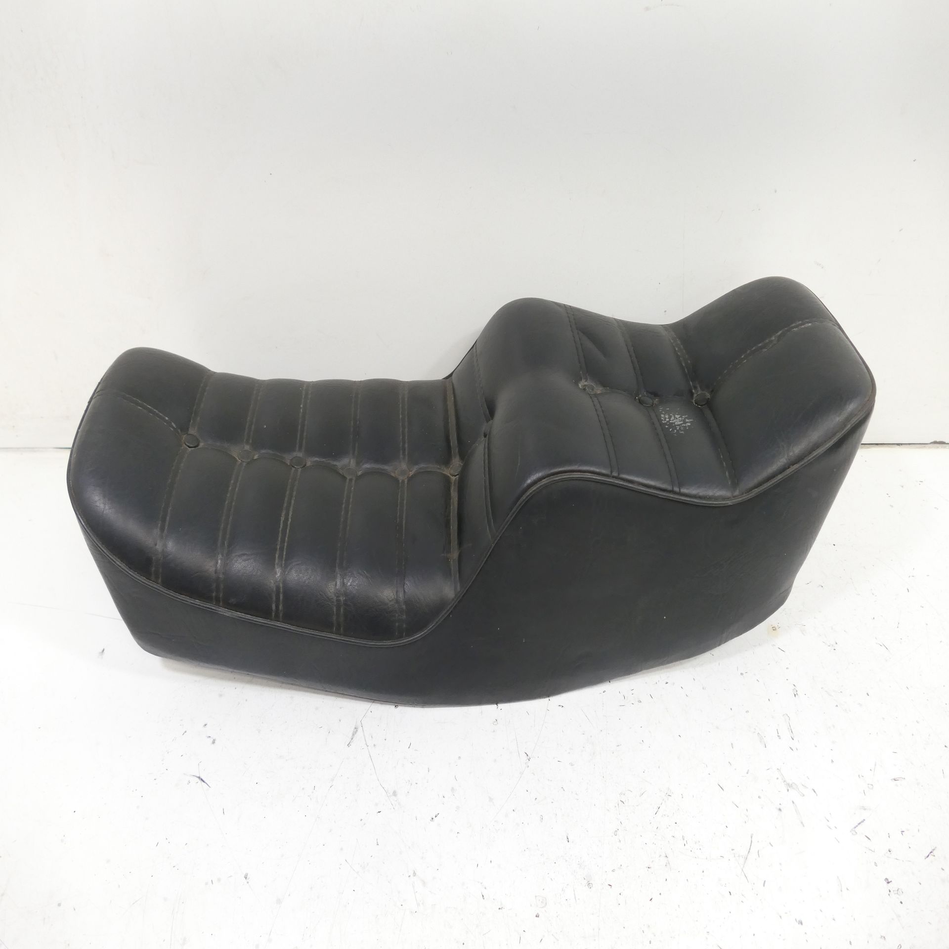 Suzuki GSX 750 L EZ:81 La Perla Seat Driver's Seat 75239 | eBay