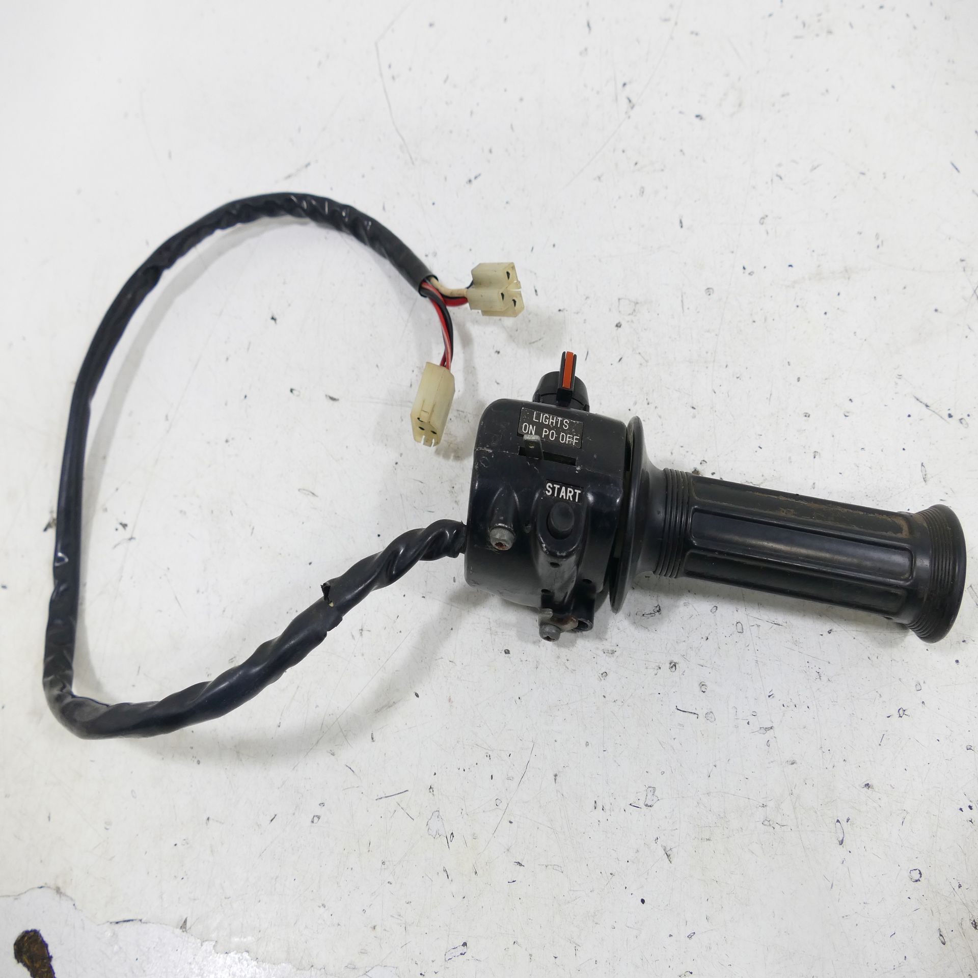 Yamaha XS 1100 Right Handlebar Switch Starter Kill Switch 75329 | eBay