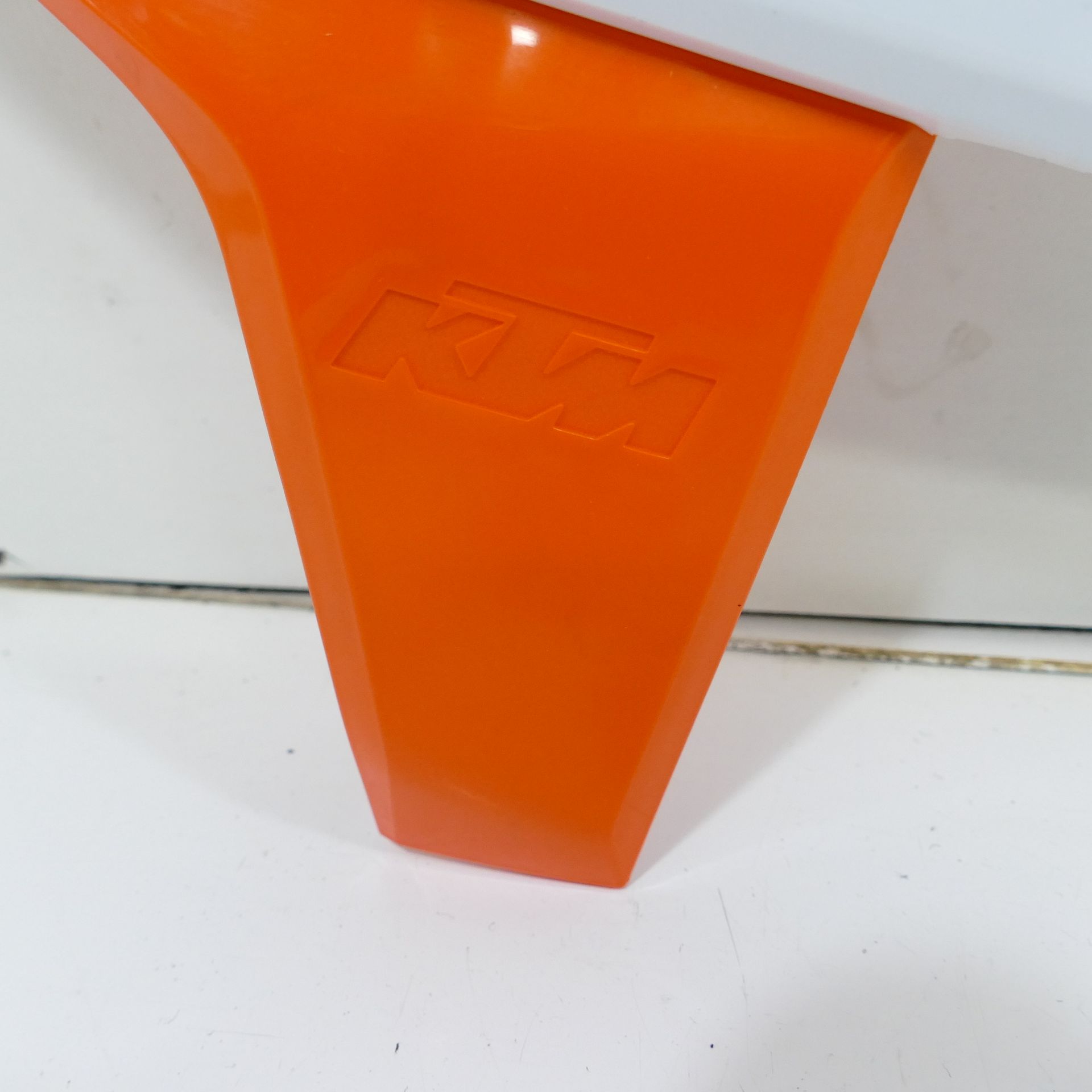 KTM EXC 300 EZ:22 Left Side Fairing 79108050000 Radiator Cover